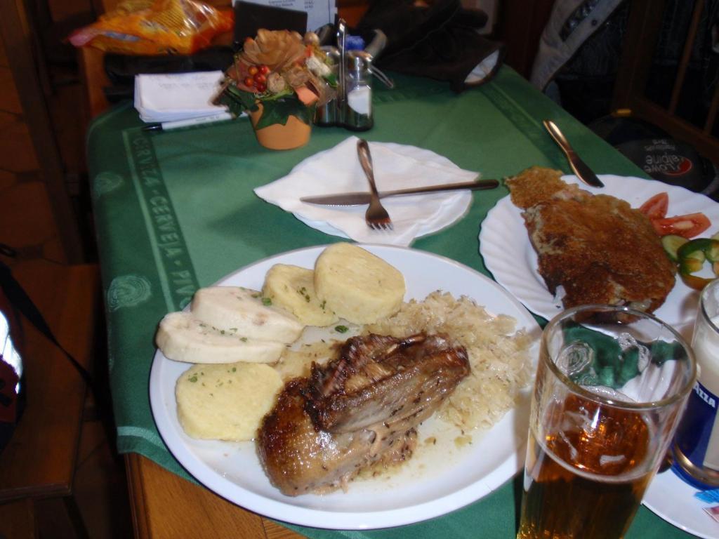 U Kralovny Dagmar Hotel Karlštejn Екстериор снимка